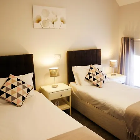 Townhouse Inn 3*