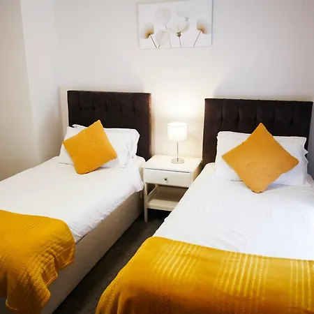 Townhouse 3*